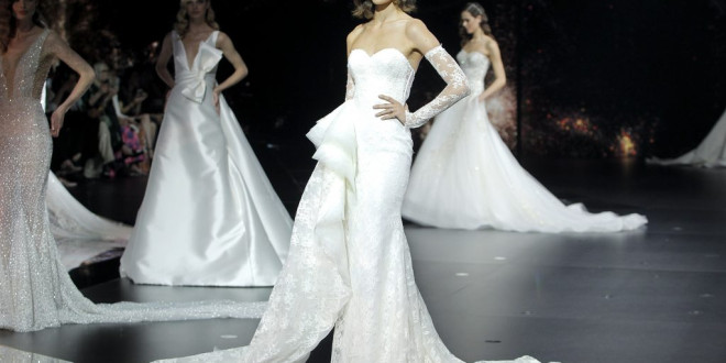 Pronovias Bridal & Wedding Dress Collection Spring 2020